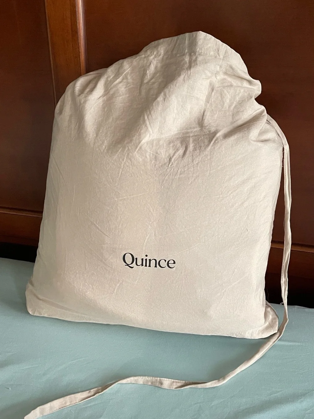 NEW Quince 100% Organic Cotton Luxe Honeycomb Duvet Cover Set, King/Cal  (Sand)